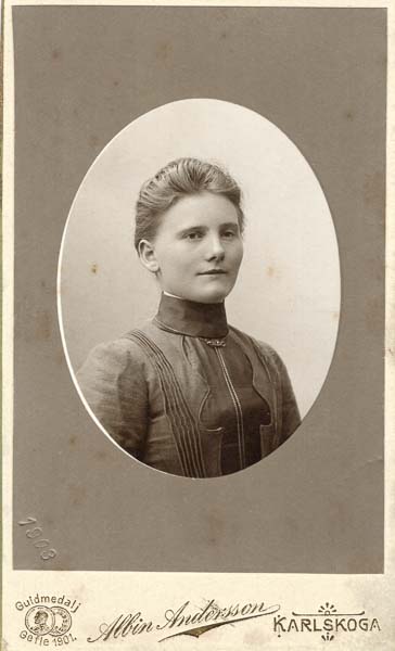 Sally Karolina Eriksson 1903 - Albin Andersson Karlskoga - 205A - Grosshandlaren